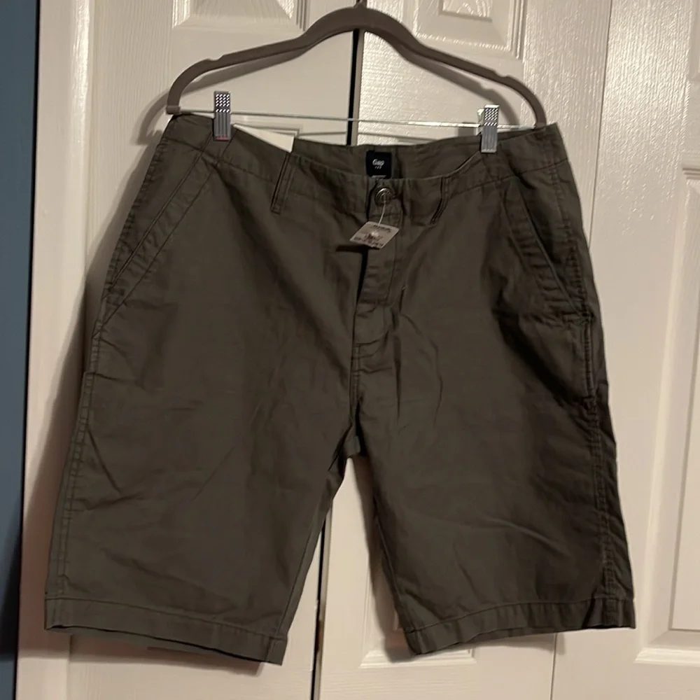 GAP men’s 100% cotton shorts in dark grey size 35 NWT - Picture 5 of 9